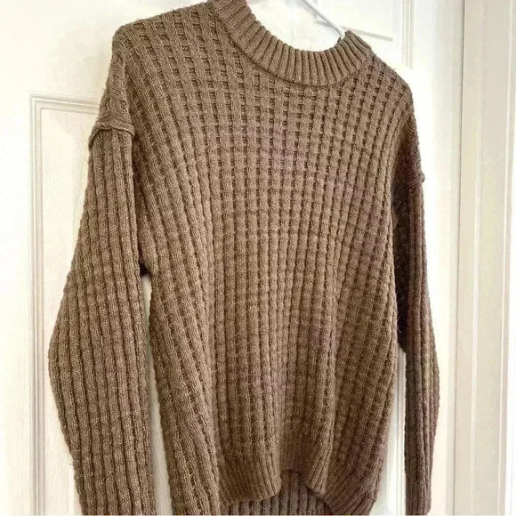 SO Juniors Women Sweater Sz S Light Brown Mock Neck Pull On Chunky Sweater - Picture 5 of 11